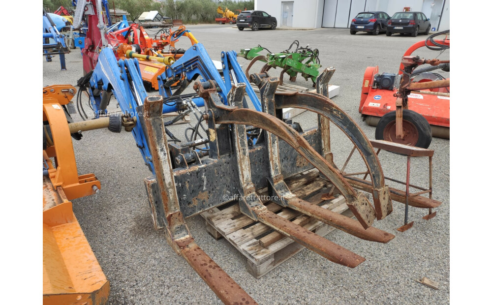 Rabljeni traktor New Holland T5 105 - 12