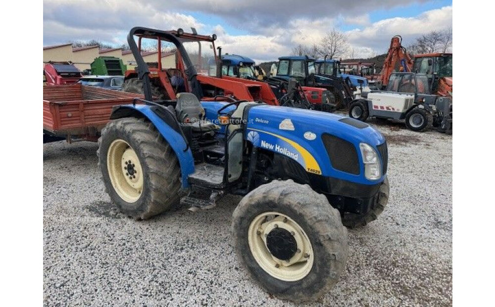 Rabljeni New Holland T4020 Deluxe - 4