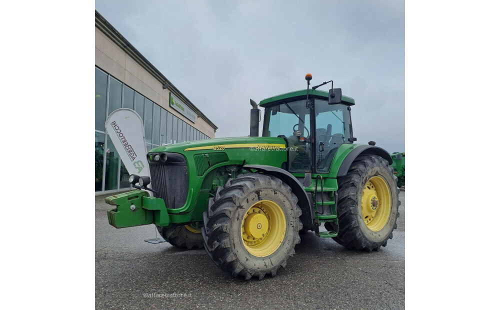 Rabljeni John Deere 8520 - 1