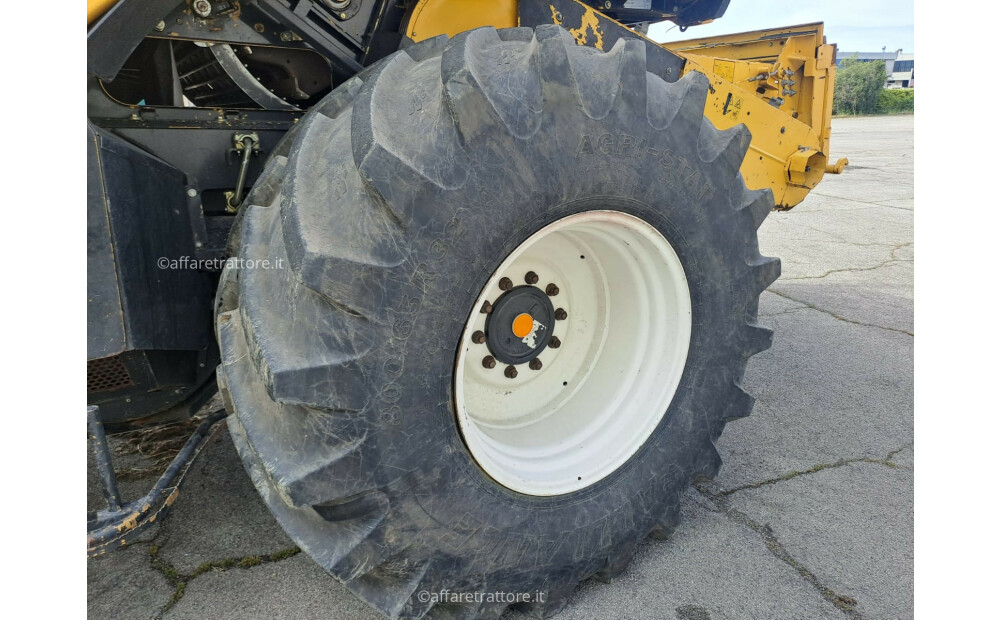 3312660009 kombajn New Holland CX820 - 8