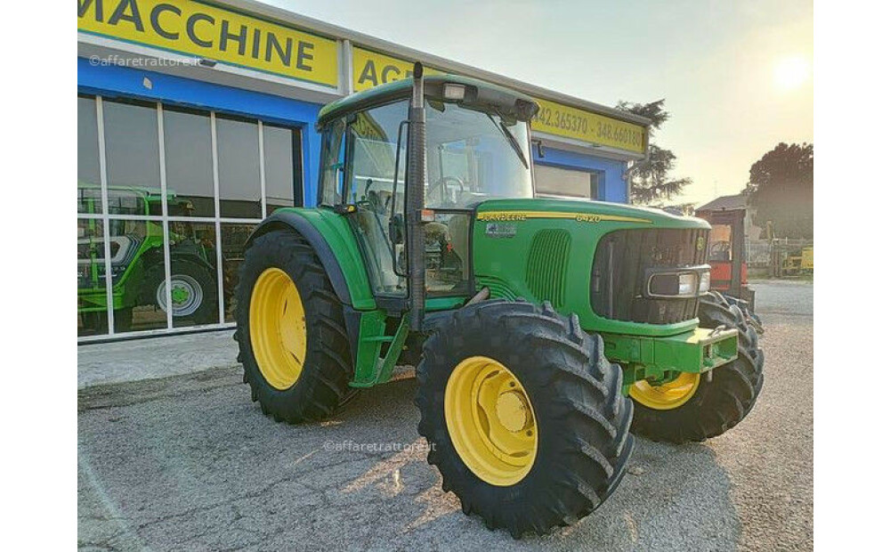 Rabljeni John Deere 6420 - 2