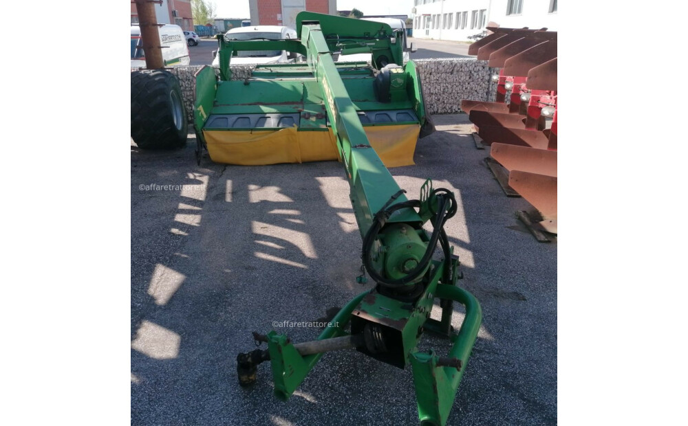 Rabljeni John Deere 730 - 2