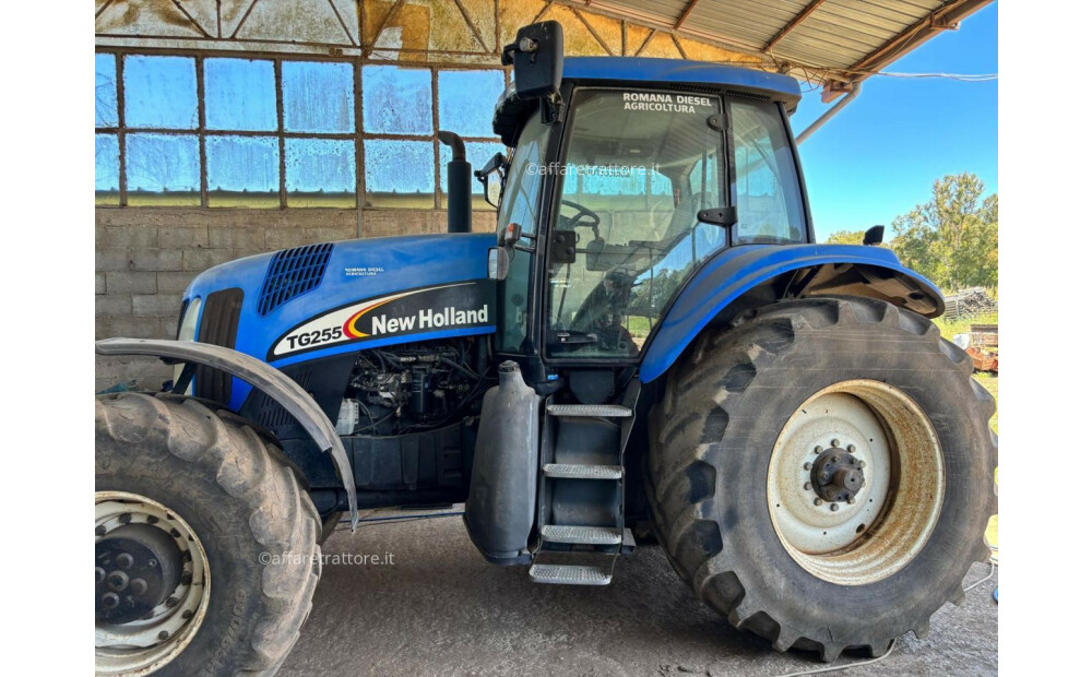 Rabljeni New Holland TG255 - 2