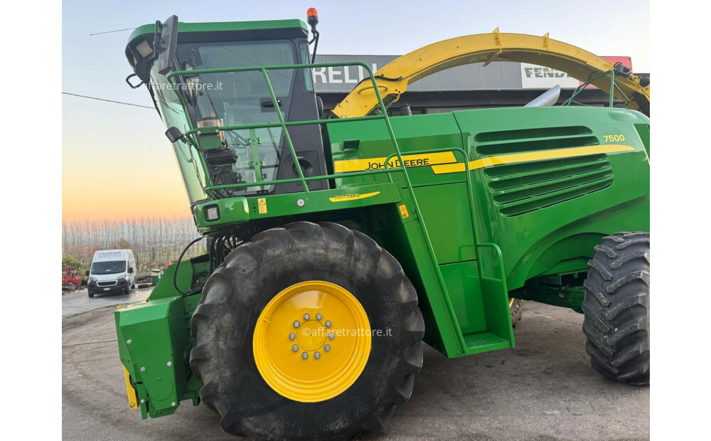 John Deere 7500 4 ruote motrici Rabljeno - 11