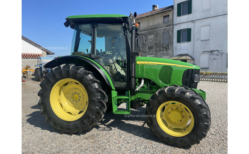 John Deere 5820 Rabljeno - 1