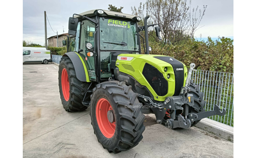 Claas AXOS 240 Novo - 1