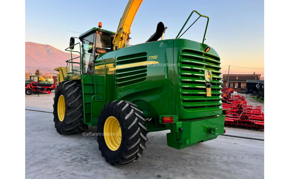 John Deere 7700 Rabljeno - 2