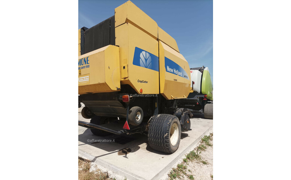 New Holland BR 750 A crop cutter Rabljeno - 5