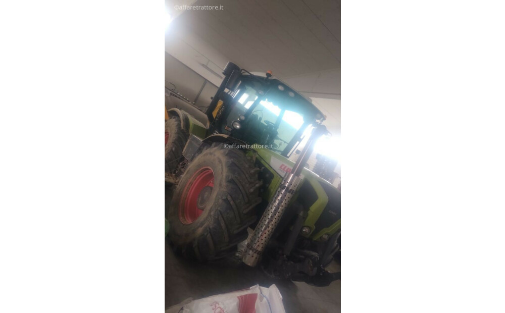 Rabljeni Claas XERION 3800 TRAC - 3