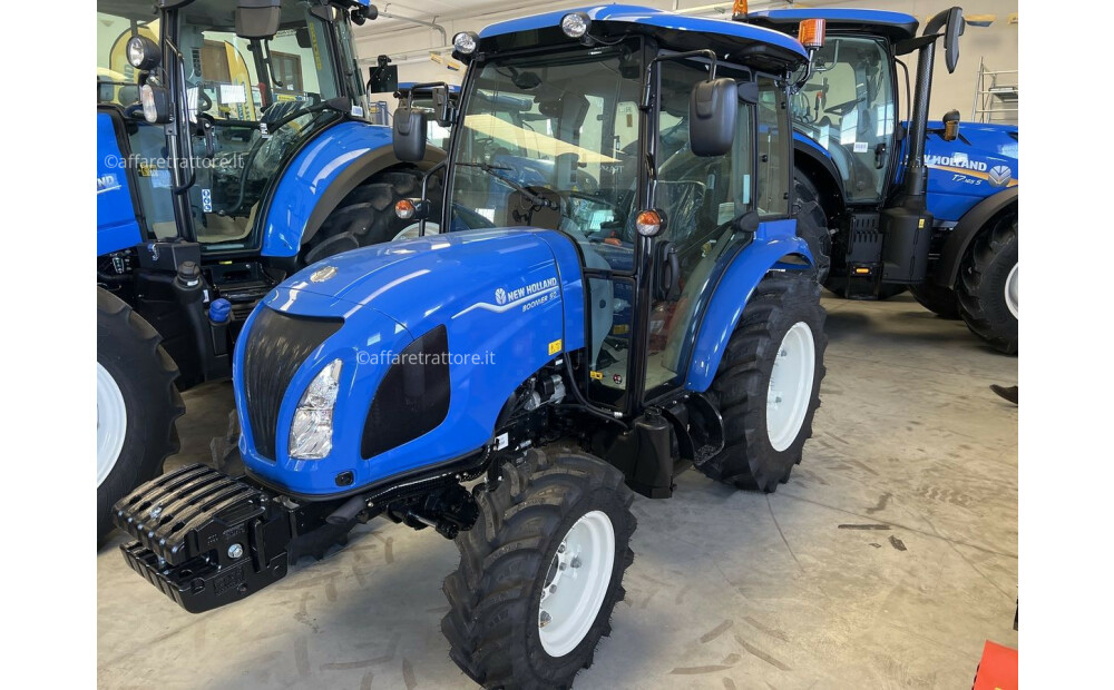 New Holland BOOMER 50 CAB Novo - 2