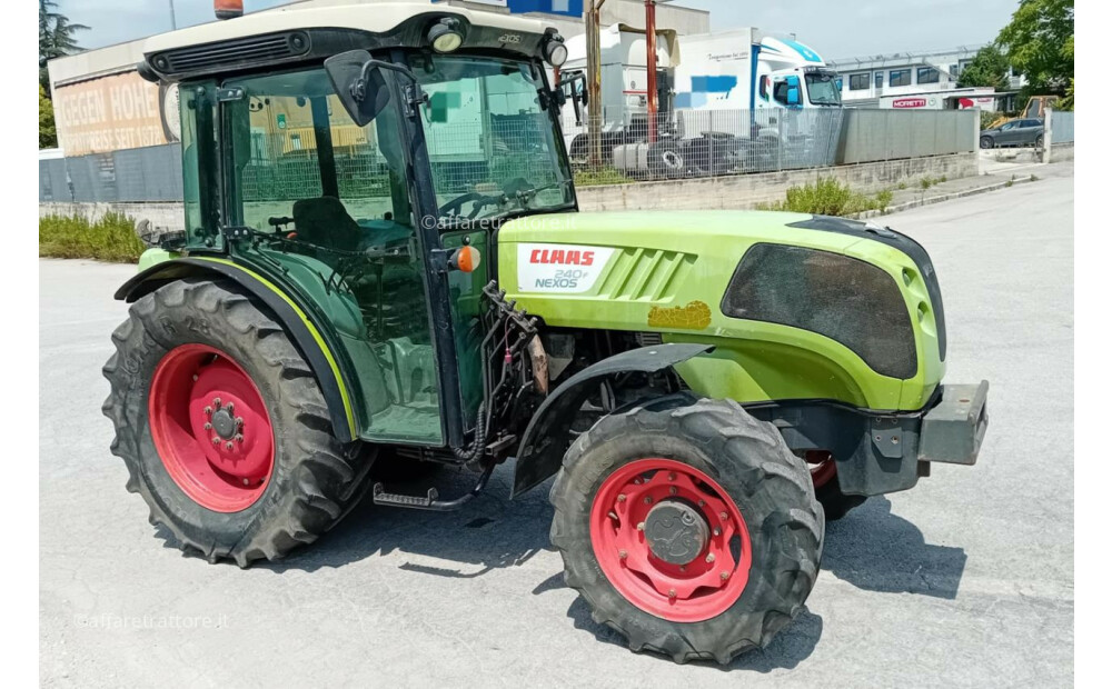 Claas NEXOS 240 F Rabljen - 4