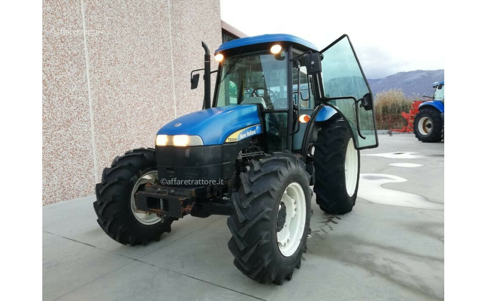 New Holland TD5040 Usato - 3