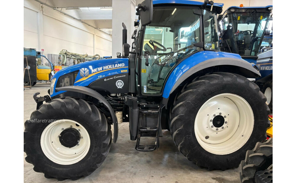 New Holland T5 115 Electro Command Rabljeno - 11