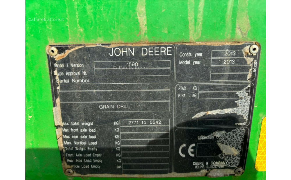 Rabljeni John Deere 1590 - 6