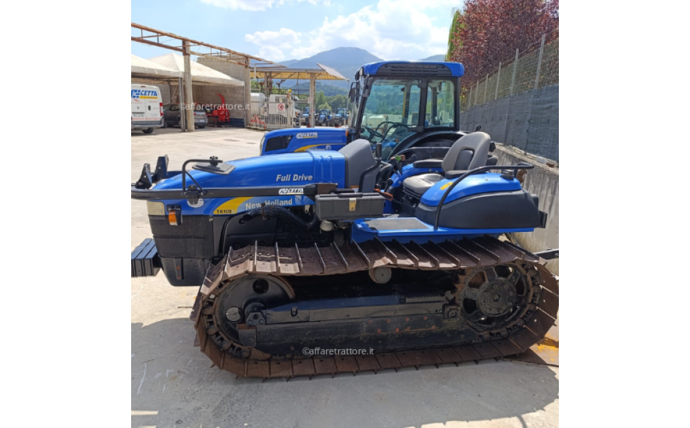 Rabljeni goseničar New Holland TK100 - 5