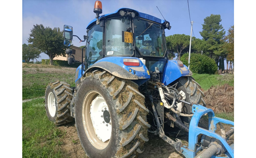 Rabljeni New Holland T5.120 - 5