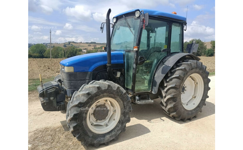 Rabljeni New Holland TN75D - 3