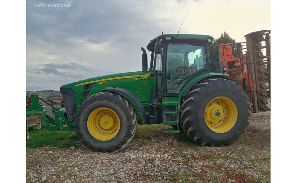 Rabljeni John Deere 8270R - 3