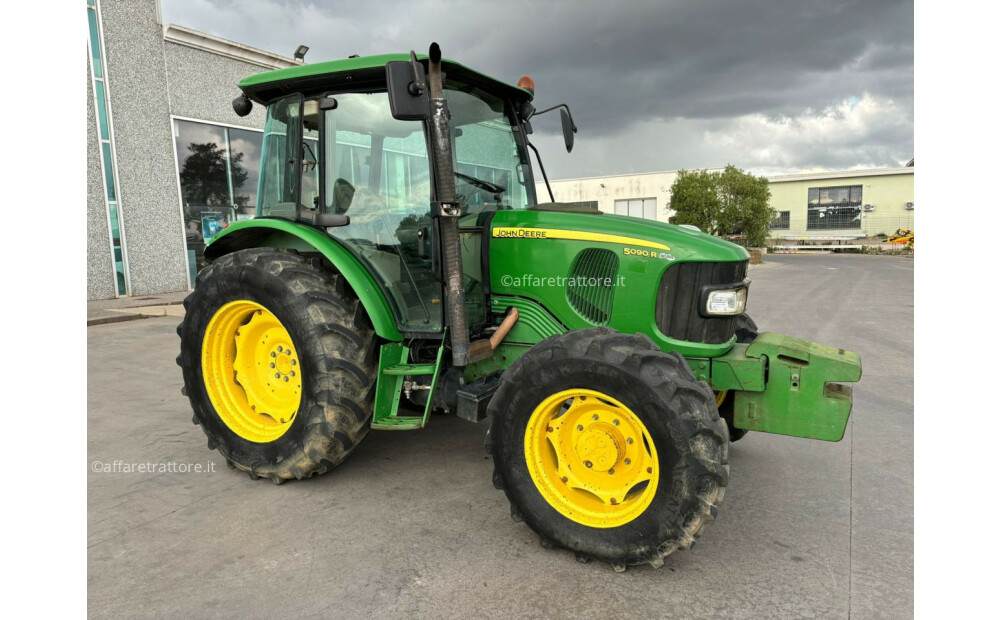 John Deere 5090R Rabljeno - 1