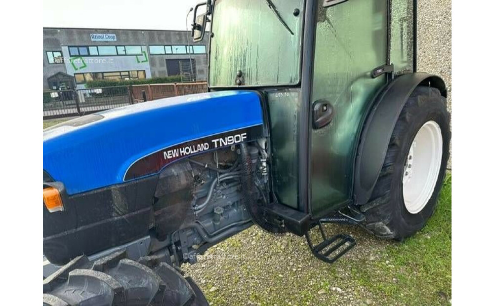 Rabljeni New Holland TN 90 F D T - 3