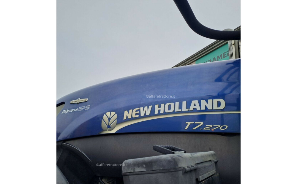 New Holland T7.270 AUTOCOMMAND BLUE POWER Rabljeno - 9