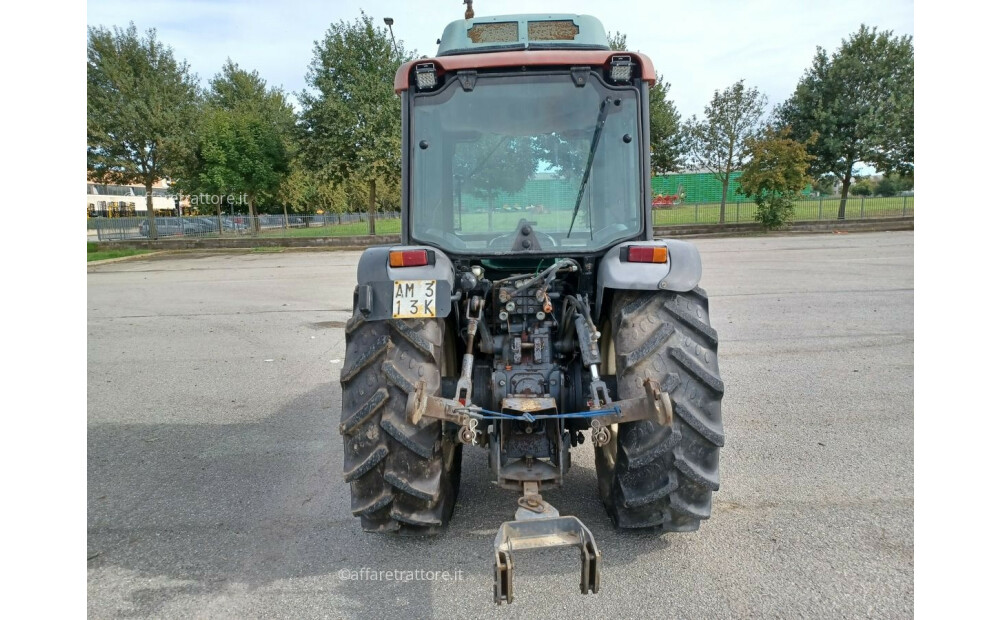 Rabljeni New Holland TN90F - 5