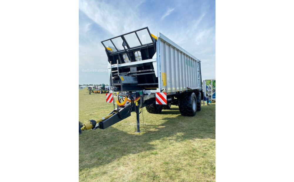 94477 Mistreuer / Manure spreader / Epandeur à fumier / Rimorchio spandiconcime / Разбрасыватель органических удобрений / Rozrzutnik obornika Tandem N268 Nowy - 2