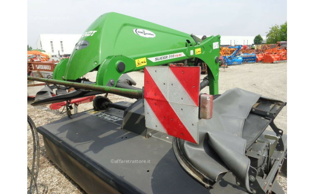 Fendt SLICER 310 rabljen - 2