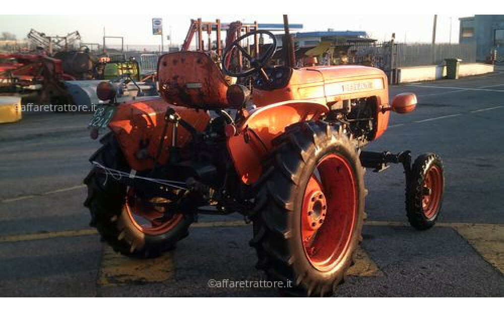 RABLJEN KMETIJSKI TRAKTOR FIAT 215 - 2