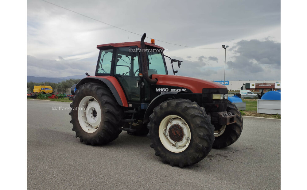 Rabljeni traktor New Holland M 160 - 4