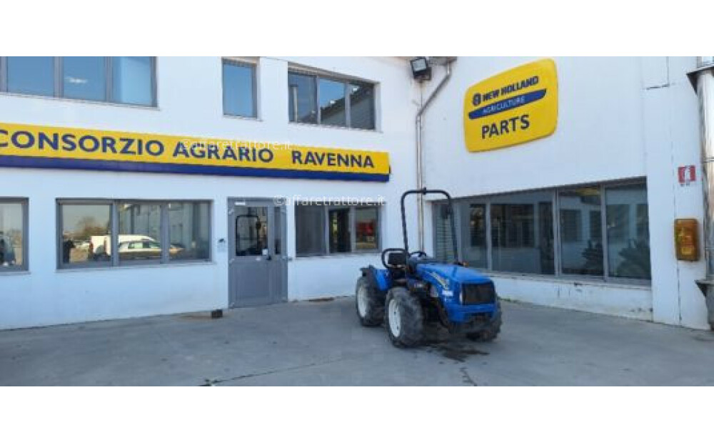 Rabljeni New Holland TI 4.65 Bidrive - 3