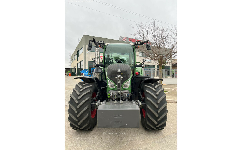 Fendt 716 VARIO S4 PROFI PLUS Rabljeno - 1