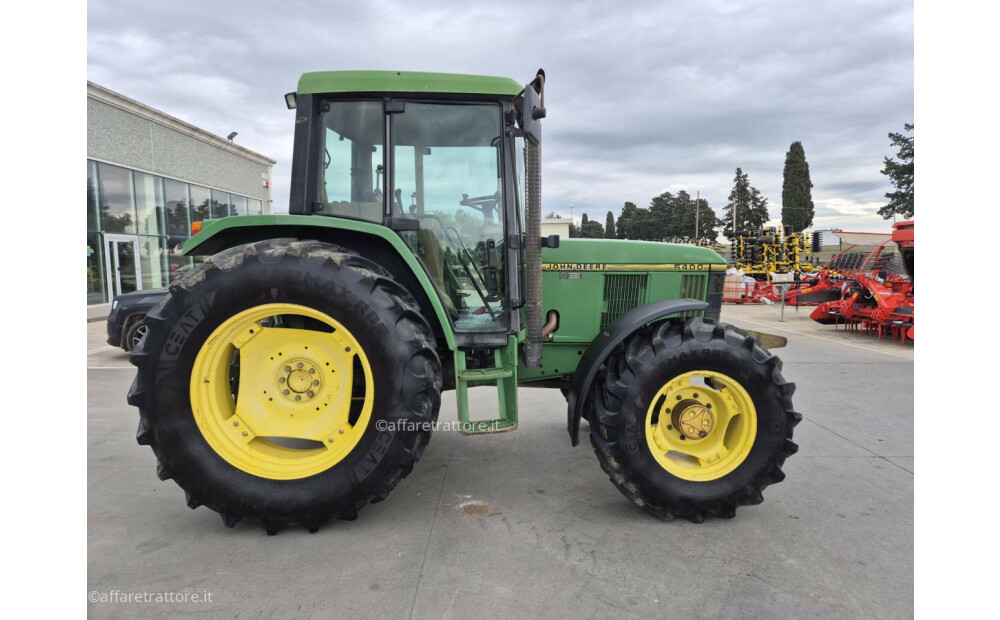 Rabljeni John Deere 6400 - 4