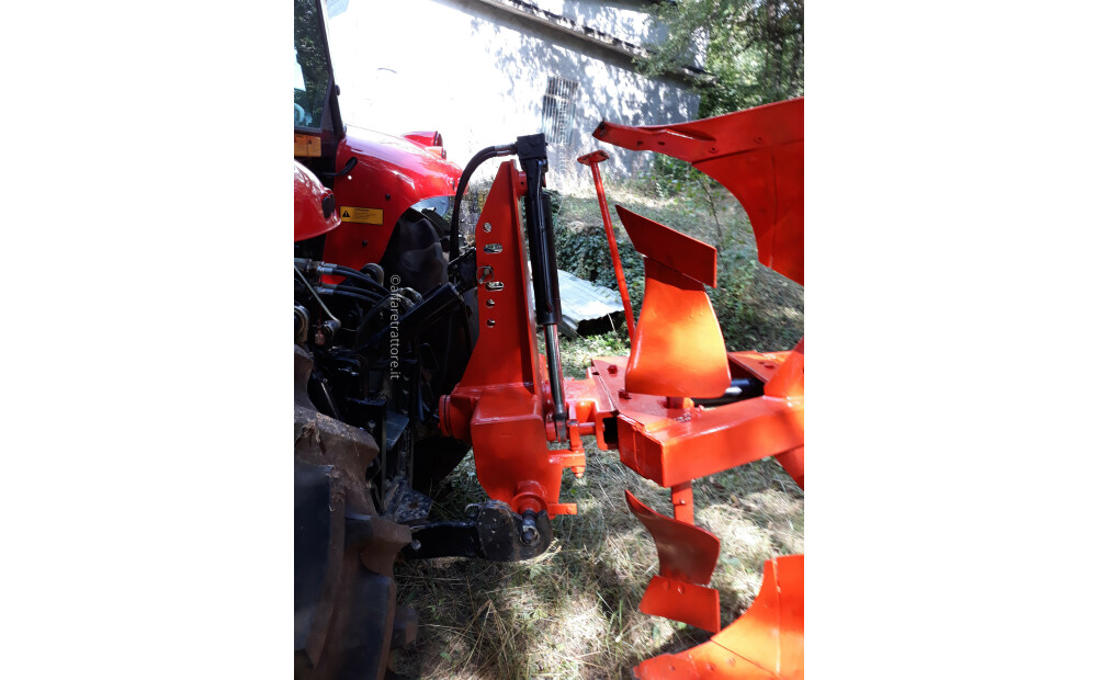 Kuhn VARI MASTER 153 T 90/115 Rabljeno - 7