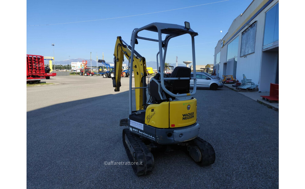 Rabljeni mini bager Wacker Neuson EZ17 - 3