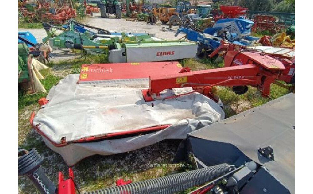 Kuhn 243 R LIFT CONTROL Rabljeno - 3