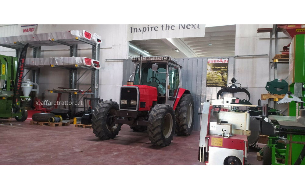 Rabljeni traktor s kabino Massey Ferguson B 70 3060 - 5