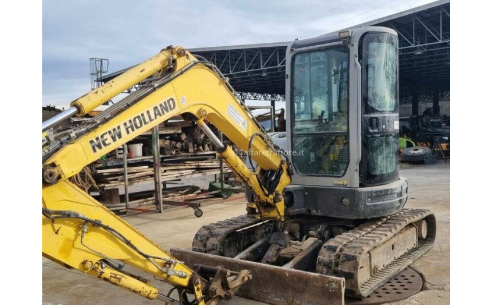 New Holland E 50 2C Rabljeno - 1