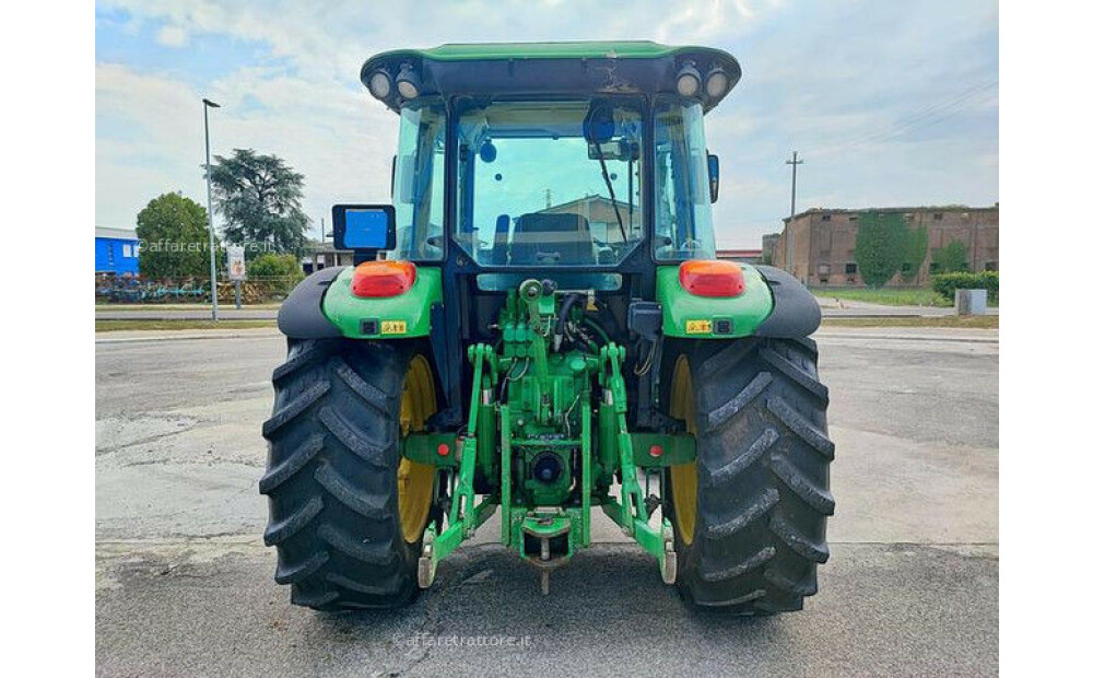 Rabljeni John Deere 5820 - 6