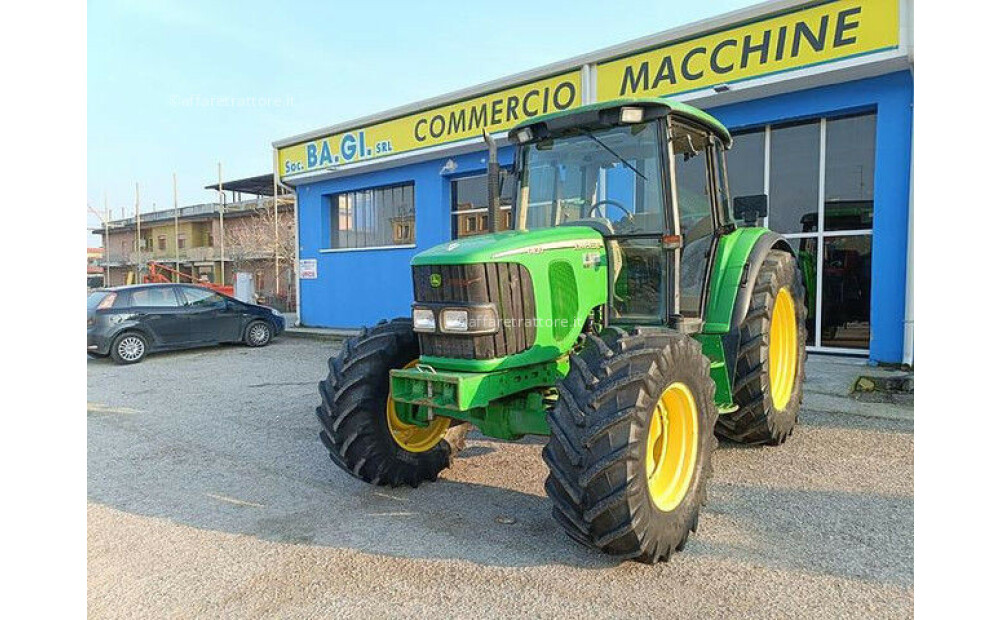 Rabljeni John Deere 6420 - 11