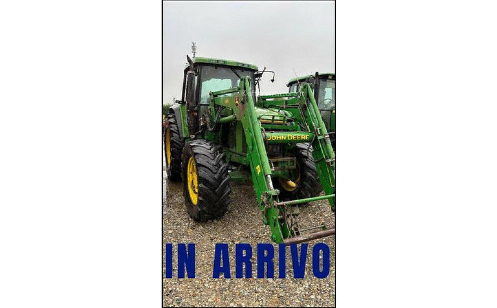 Rabljeni John Deere 6900 - 2