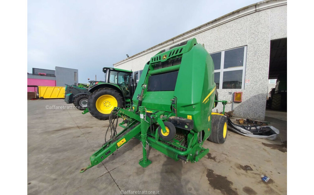 Rabljeni John Deere V461M - 2