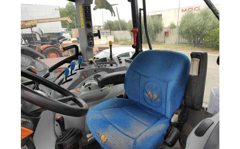 Rabljeni traktor New Holland T5 105 - 7