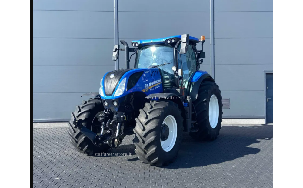 New Holland T7.225 Rabljeno - 1