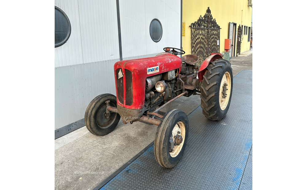 Traktor Busatto 440 - 35 KM - 2