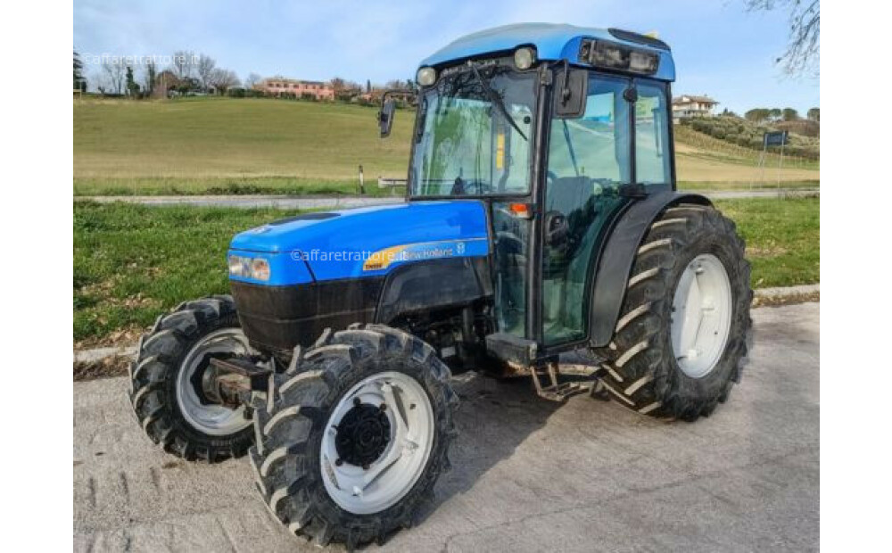 Rabljeni New Holland TN95FA - 1