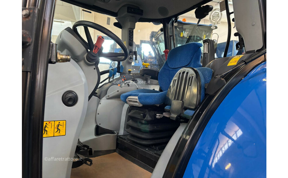 New Holland T5 115 Electro Command Rabljeno - 10