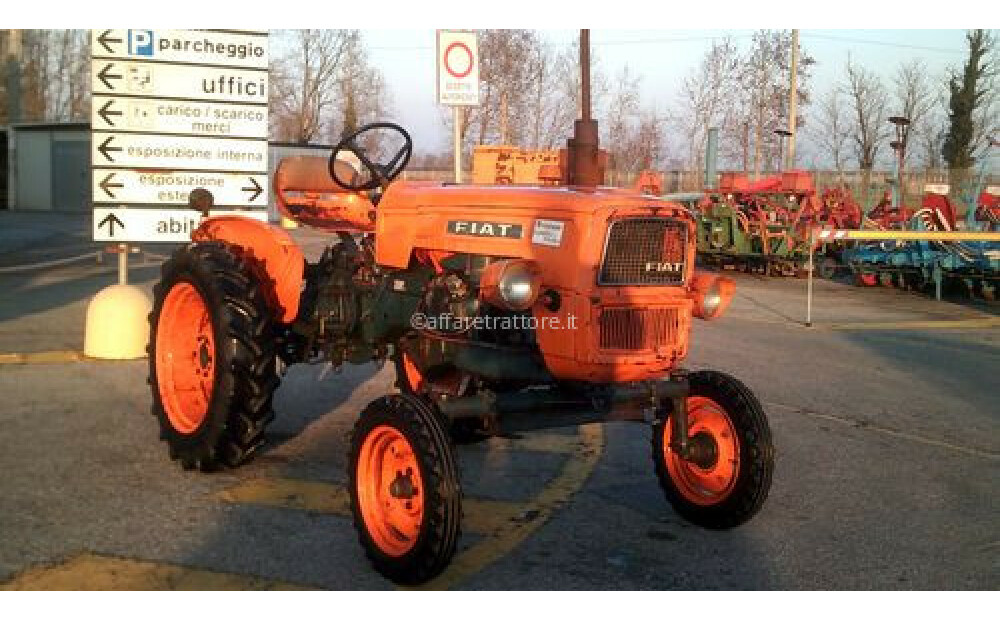 RABLJEN KMETIJSKI TRAKTOR FIAT 215 - 3