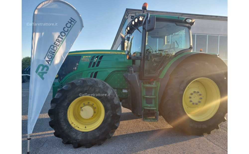 John Deere 6210R Usato - 2