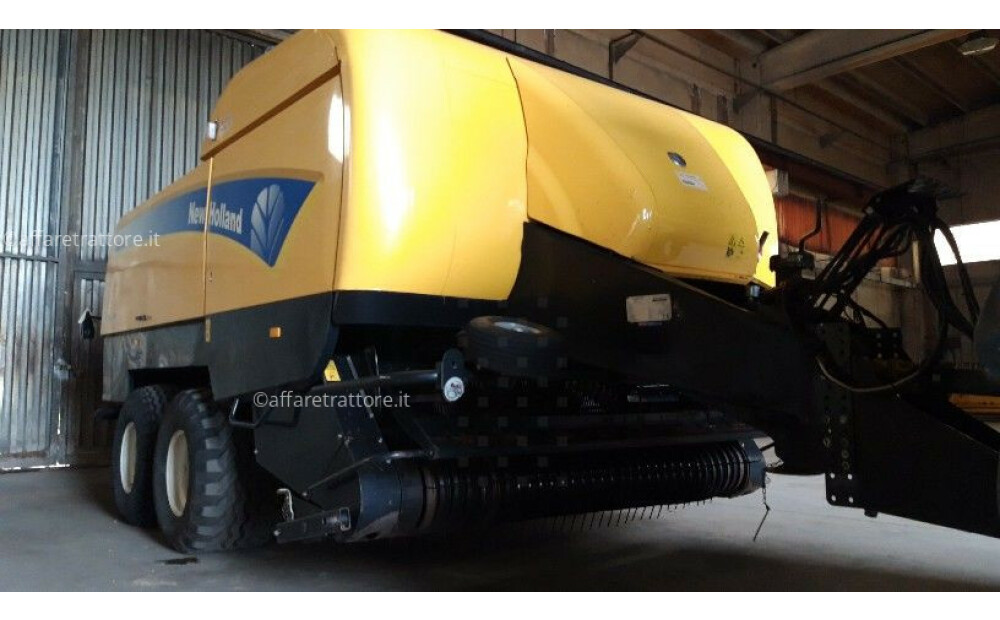 New Holland BB9080 Novo - 1